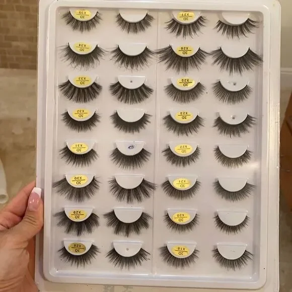 💕Faux Mink Lashes💕 - Picture 1 of 1